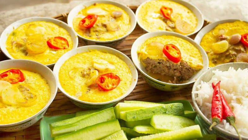 Chế biến mắm chưng trứng vịt không quá phức tạp